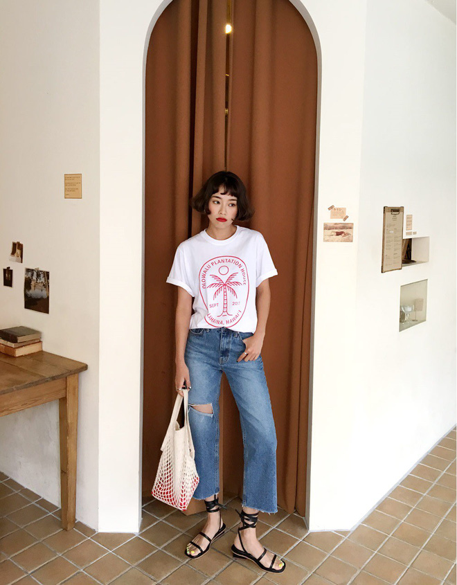 Mê quần jeans say đắm nhưng ngại nắng nóng, các nàng cứ diện jeans dáng suông để vừa mát mẻ lại chuẩn trendy Mê quần jeans say đắm nhưng ngại nắng nóng, các nàng cứ diện jeans dáng suông để vừa mát mẻ lại chuẩn trendy