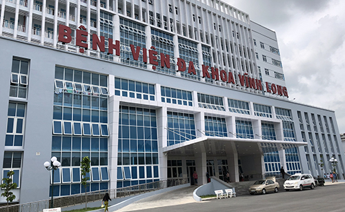 Sản phụ 16 tuổi một mình tự sinh con tại nhà