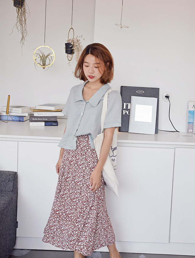 Vào những ngày nóng không thở nổi, mặc gì đi làm để vừa mát mẻ, xinh xắn lại đúng chất công sở? Vào những ngày nóng không thở nổi, mặc gì đi làm để vừa mát mẻ, xinh xắn lại đúng chất công sở?