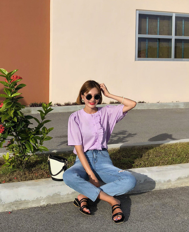 Vào những ngày nóng không thở nổi, mặc gì đi làm để vừa mát mẻ, xinh xắn lại đúng chất công sở? Vào những ngày nóng không thở nổi, mặc gì đi làm để vừa mát mẻ, xinh xắn lại đúng chất công sở?