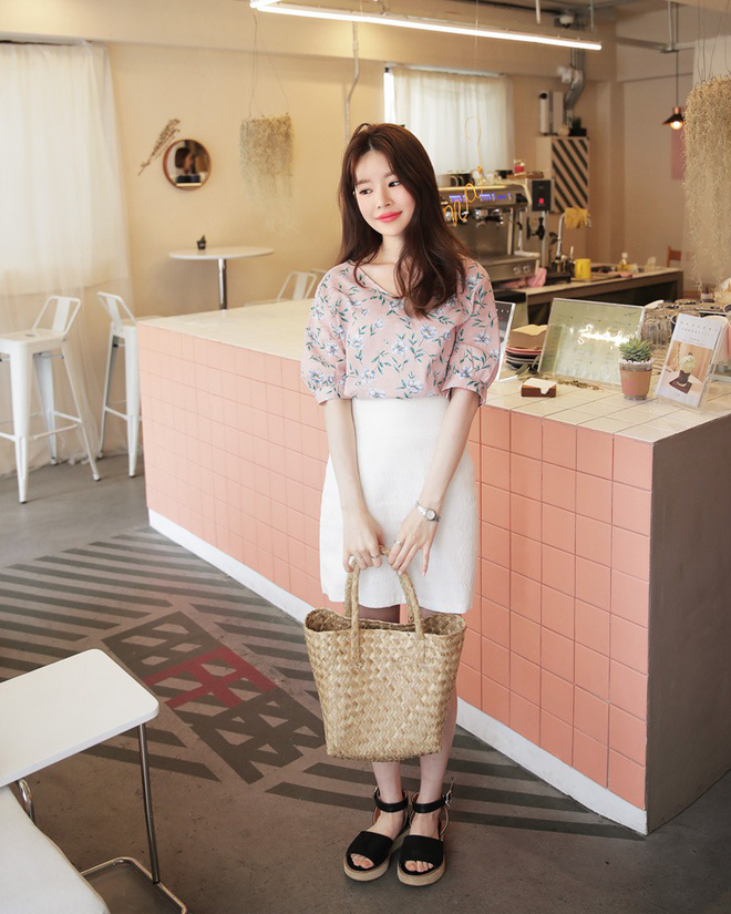Vào những ngày nóng không thở nổi, mặc gì đi làm để vừa mát mẻ, xinh xắn lại đúng chất công sở? Vào những ngày nóng không thở nổi, mặc gì đi làm để vừa mát mẻ, xinh xắn lại đúng chất công sở?
