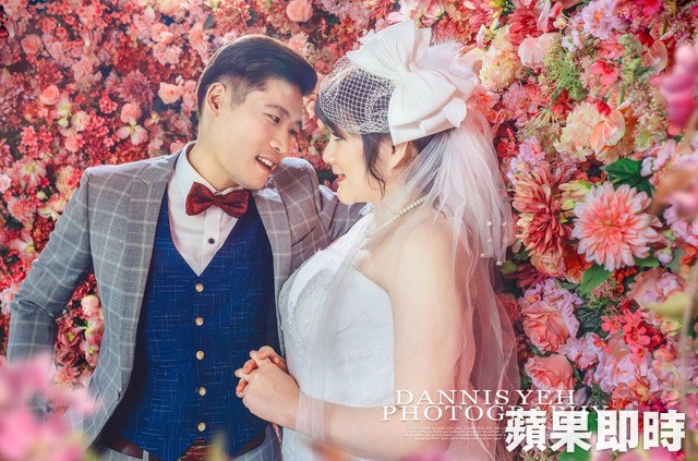 Á hậu Trung Quốc từng vào tù vì bán dâm 8 năm trước nay kết hôn với trai trẻ kém 11 tuổi