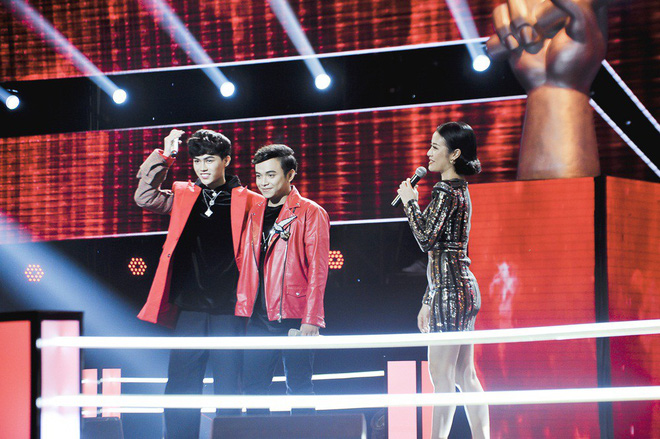 The Voice tập 7: Tóc Tiên hai lần cứu thí sinh The Voice tập 7: Tóc Tiên hai lần cứu thí sinh