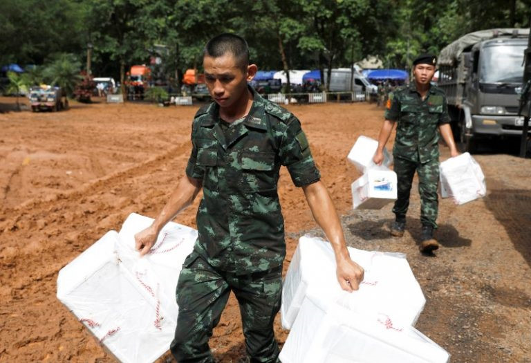 9 ngày gian khổ của lực lượng giải cứu đội bóng Thái