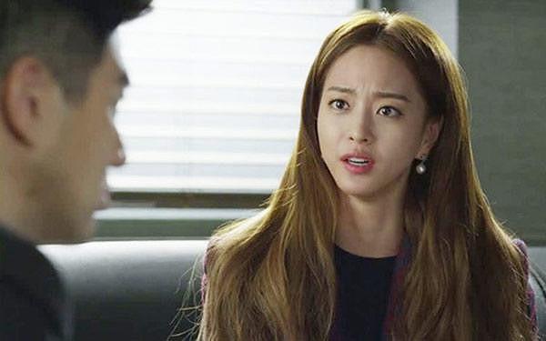 Bạn trai phụ bạc và nỗi đắng cay khi phát hiện ra mưu đồ của chính mẹ ruột mình