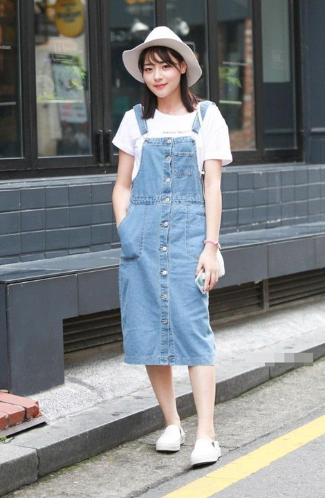 5 cách phối đồ tuyệt đẹp với chân váy jeans khiến các nàng diện hoài không chán 5 cách phối đồ tuyệt đẹp với chân váy jeans khiến các nàng diện hoài không chán