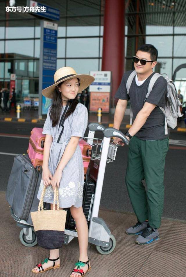 Con gái của Lý Á Bằng: Nỗi đau khuyết tật và sự mạnh mẽ khó tin của cô bé 12 tuổi