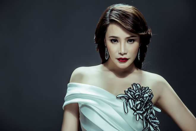 Hồ Quỳnh Hương lần thứ 2 trượt danh hiệu Nghệ sĩ ưu tú Hồ Quỳnh Hương lần thứ 2 trượt danh hiệu Nghệ sĩ ưu tú