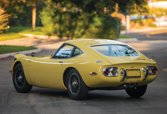 6 mẫu ôtô đẹp nhất mọi thời đại