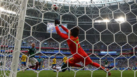 Thủ môn Mexico lập kỷ lục cứu thua tại World Cup 2018 Thủ môn Mexico lập kỷ lục cứu thua tại World Cup 2018