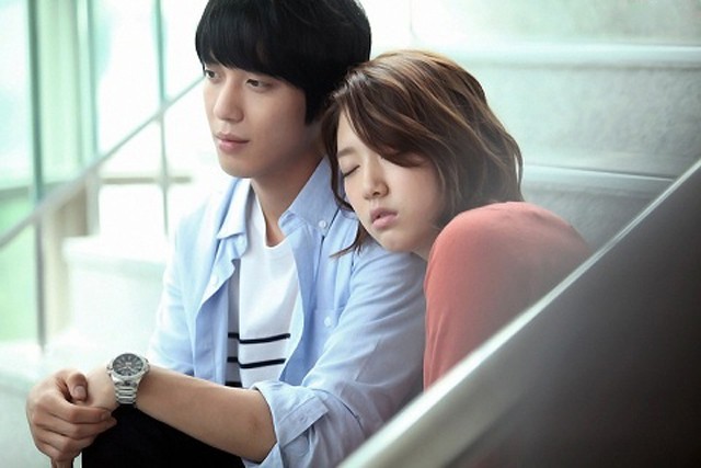 Vợ tôi bán cả xe máy, nằng nặc đòi sang Hàn Quốc để uống trà sữa và gặp người tình