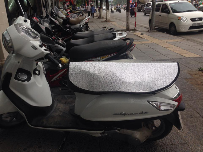 Đang có đợt nắng kỷ lục, ai đi xe máy nhất định phải ghi nhớ điều sau