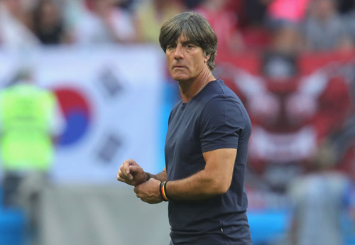 Joachim Loew tiếp tục dẫn dắt tuyển Đức