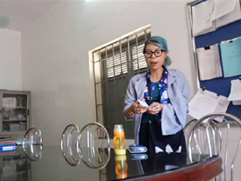 Trung tâm bảo trợ xã hội Hà Nội đang làm thủ tục với phía cơ quan chức năng tỉnh Hải Dương để bàn giao mẹ con Bella về quê