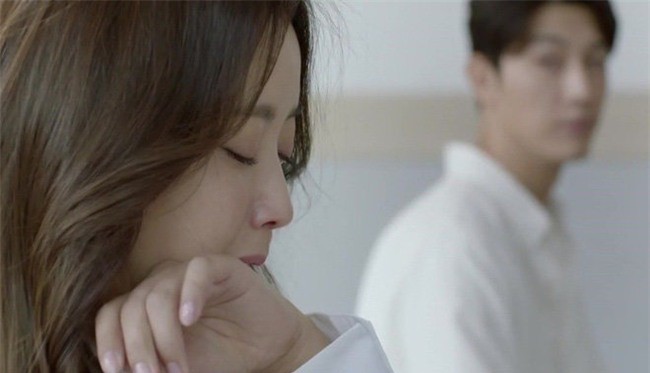 Sống trong nhung lụa và căn nhà dát vàng, nhưng chị dâu luôn ghen tức với cô em dâu nghèo vì điều nhỏ nhặt này