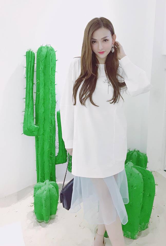 Mỹ nhân Vbiz và những lần khiến fan tá hoả vì gương mặt khác lạ đến không thể nhận ra