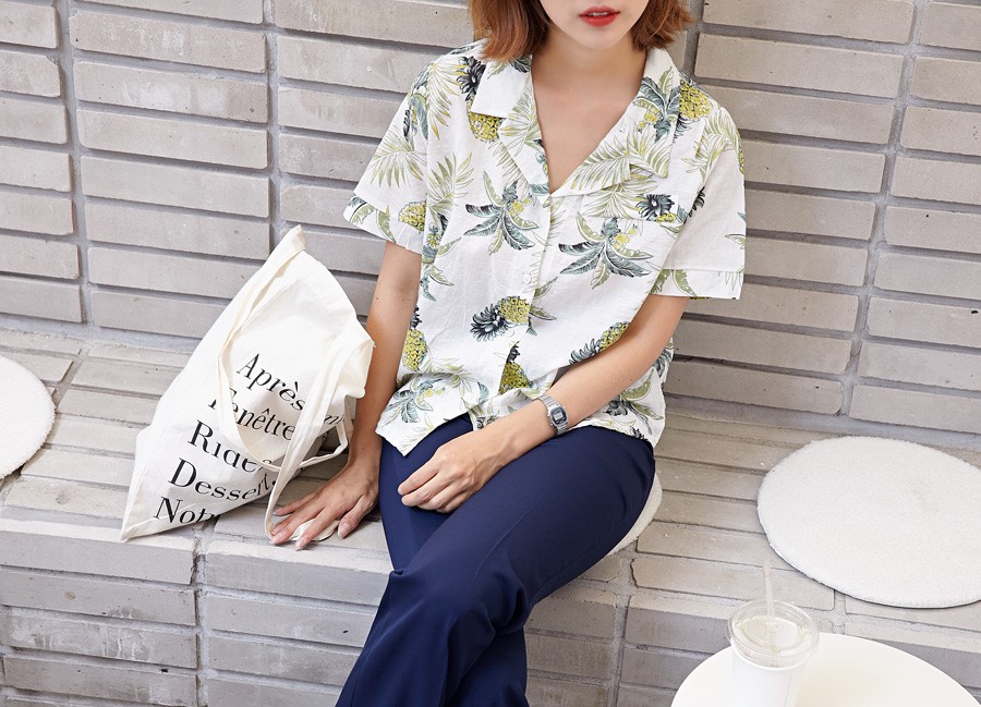 Ngày nắng đỉnh điểm, nhất định phải diện loạt items họa tiết mà nhìn thôi đã thấy mát lịm này Ngày nắng đỉnh điểm, nhất định phải diện loạt items họa tiết mà nhìn thôi đã thấy mát lịm này