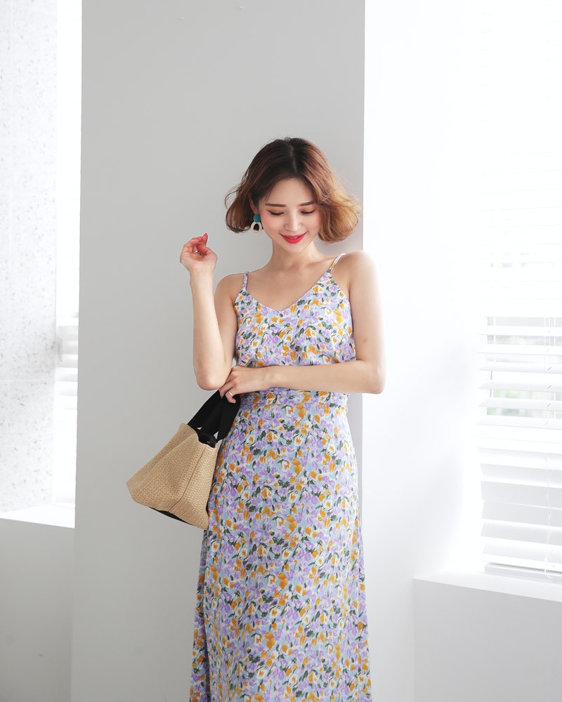 Ngày nắng đỉnh điểm, nhất định phải diện loạt items họa tiết mà nhìn thôi đã thấy mát lịm này Ngày nắng đỉnh điểm, nhất định phải diện loạt items họa tiết mà nhìn thôi đã thấy mát lịm này