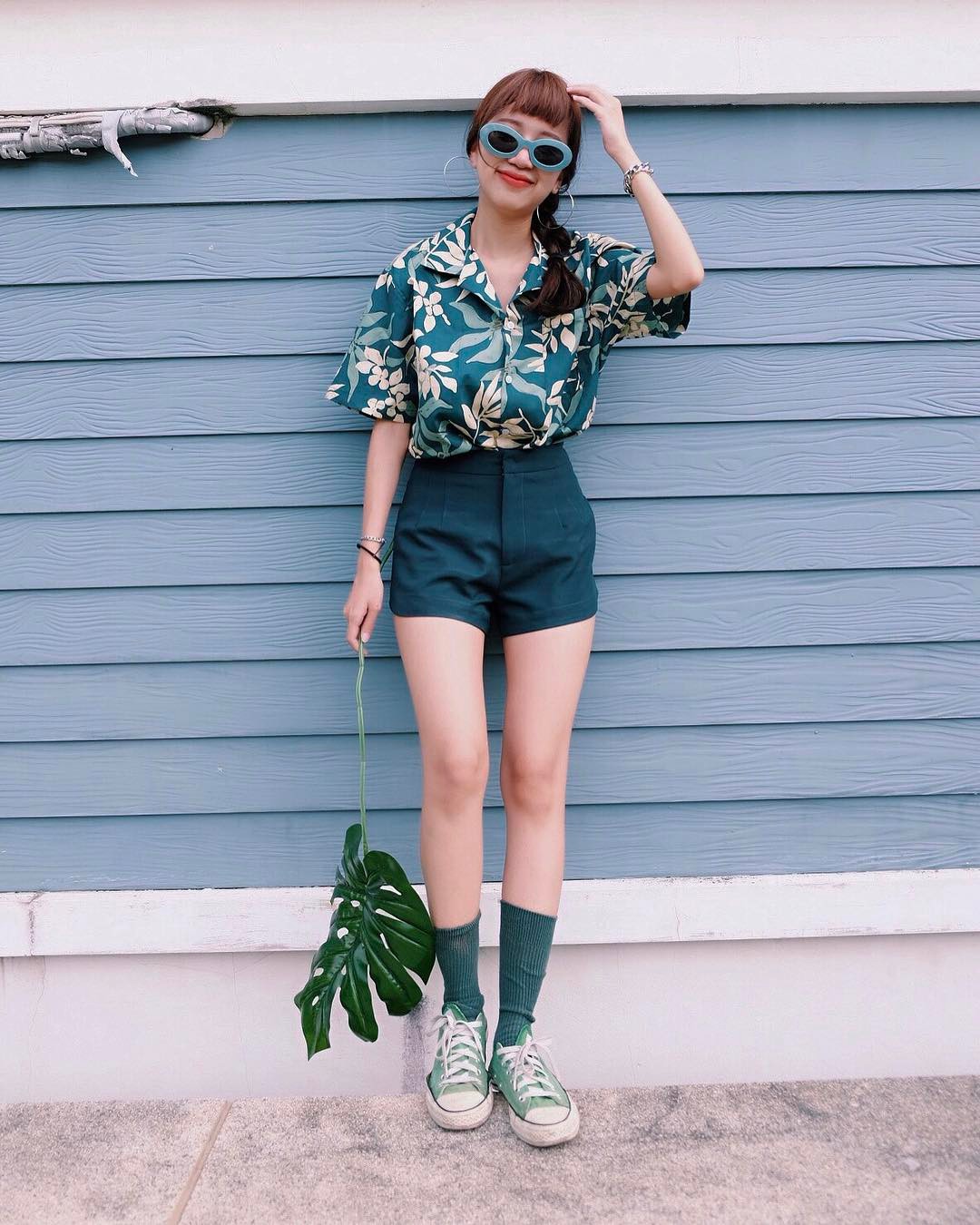 Ngày nắng đỉnh điểm, nhất định phải diện loạt items họa tiết mà nhìn thôi đã thấy mát lịm này Ngày nắng đỉnh điểm, nhất định phải diện loạt items họa tiết mà nhìn thôi đã thấy mát lịm này