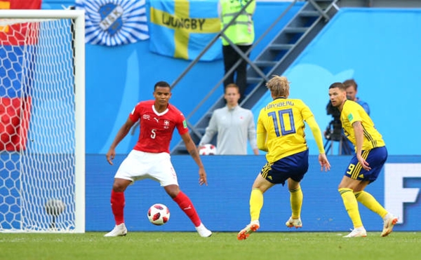 Thụy Điển lần đầu vào tứ kết World Cup sau 24 năm