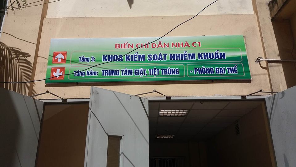 Vụ truy sát 3 người ở Hà Nội: Lúc chạy sang thì máu loang lổ khắp nhà, đối tượng đốt một vật dụng trong nhà khiến lửa bốc cháy