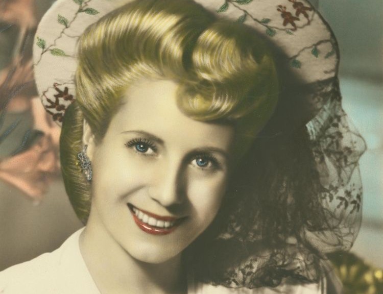 Đừng khóc cho tôi, Argentina - Giai điệu buồn và câu chuyện về người phụ nữ từ đáy xã hội vươn lên thành đệ nhất phu nhân triệu người dân tôn kính