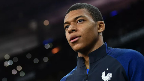 Ở tuổi 19, Mbappe xuất sắc hơn cả Maradona, Zidane và Messi Ở tuổi 19, Mbappe xuất sắc hơn cả Maradona, Zidane và Messi