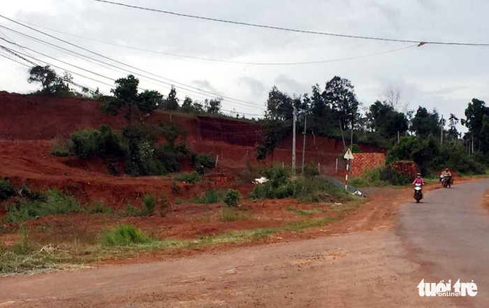 Phân lô đất quốc phòng, nhiều chủ sổ đỏ bảo chả biết