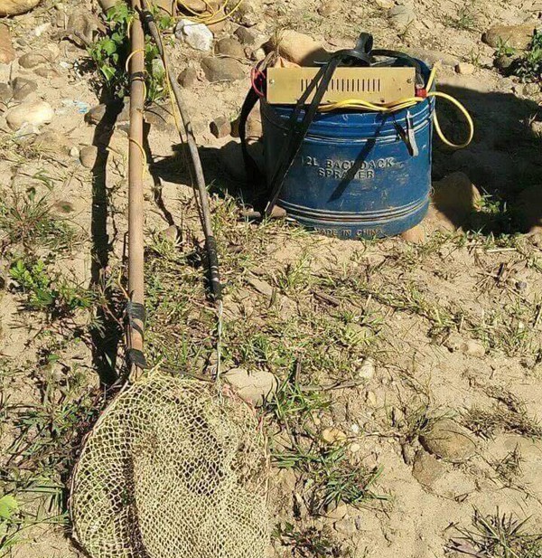 Lào Cai: Người đàn ông tử vong trên bãi đất trống bên cạnh máy đánh kích cá