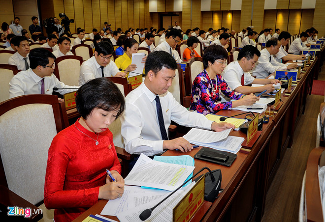 Chủ tịch HĐND Hà Nội: Chung cư dày đặc, nhiều bất cập gây bức xúc