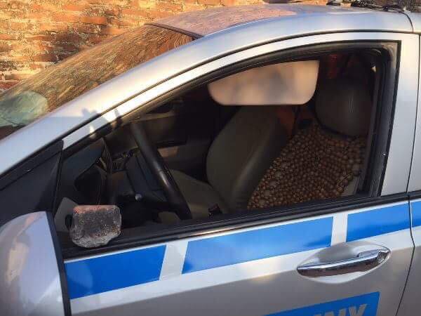 Bắc Ninh: Nghi án hành khách quỵt tiền đập nát kính ô tô taxi, cướp tài sản