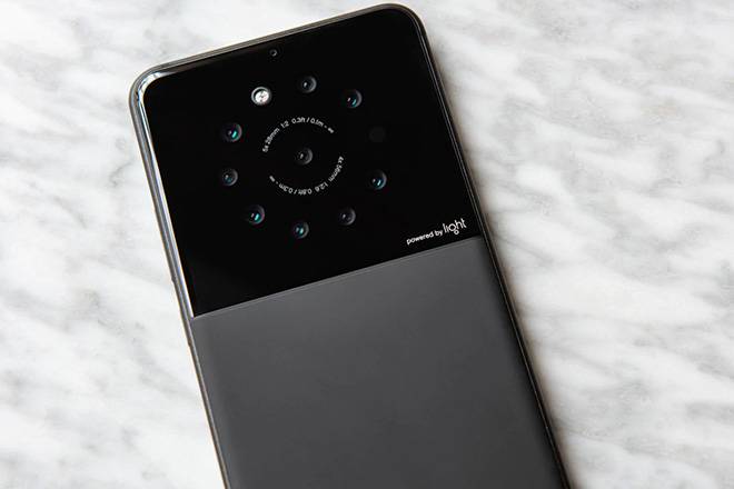 Choáng với smartphone trang bị đến 9 máy ảnh phía sau