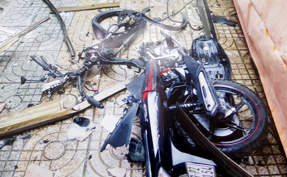 Những hình ảnh liên quan vụ khủng bố trụ sở công an ở TP.HCM