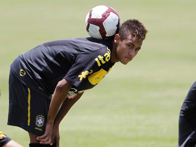 Neymar kiếm và tiêu tiền thế nào