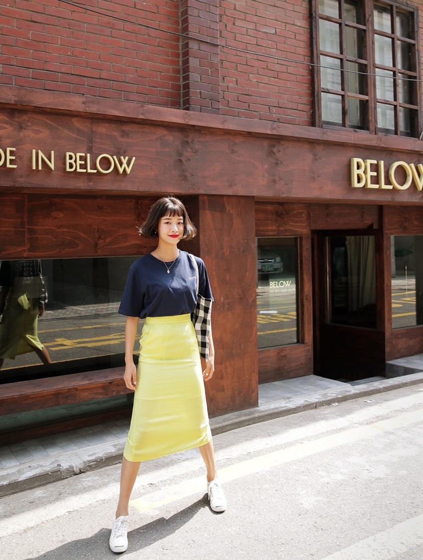 Chân váy midi vừa chống nắng lại có tới tận 4 cách lên đồ cực xinh thế này thì ngại gì mà không thử!