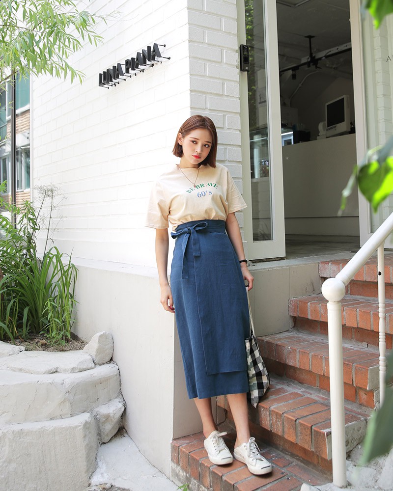 Chân váy midi vừa chống nắng lại có tới tận 4 cách lên đồ cực xinh thế này thì ngại gì mà không thử!