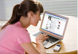 Mất chồng vì đem chuyện nhà lên facebook Mất chồng vì đem chuyện nhà lên facebook