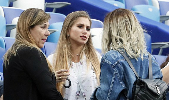 Pháp vào bán kết World Cup sau 12 năm