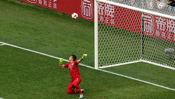 Pháp vào bán kết World Cup sau 12 năm Pháp vào bán kết World Cup sau 12 năm
