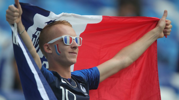Pháp vào bán kết World Cup sau 12 năm