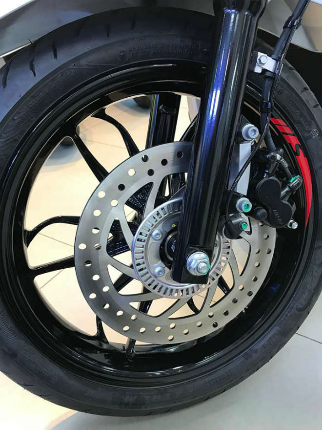 Đánh giá Piaggio Medley 2018: Nỗi ám ảnh bủa vây Honda SH