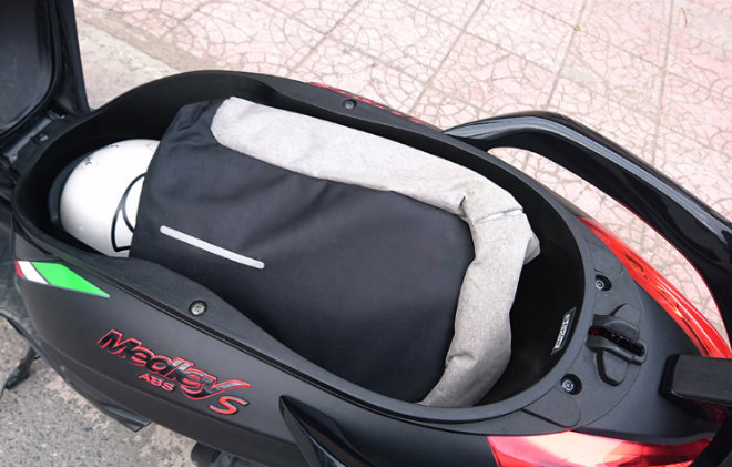 Đánh giá Piaggio Medley 2018: Nỗi ám ảnh bủa vây Honda SH