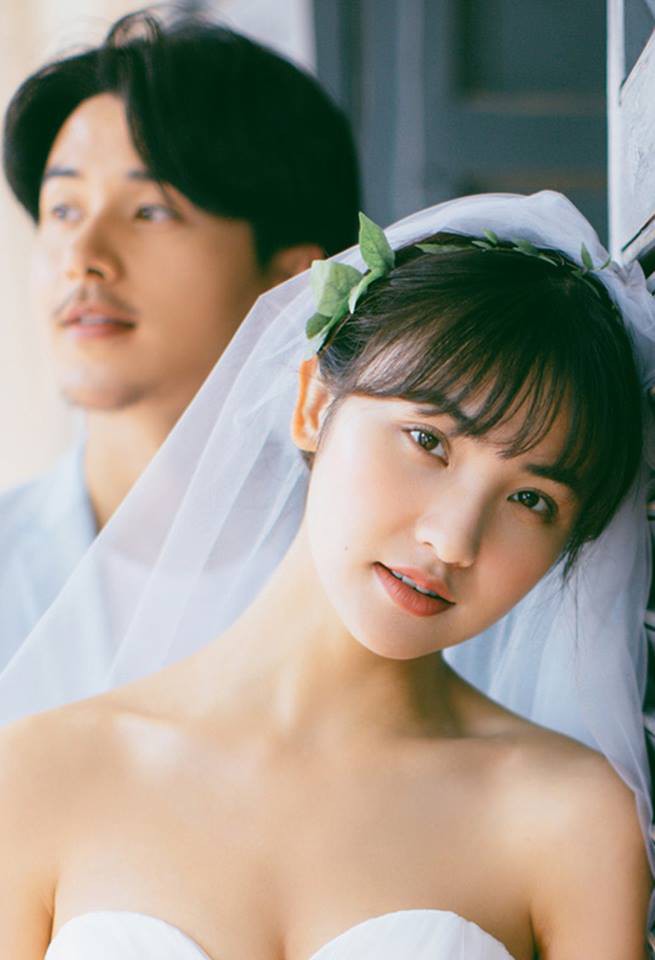 Ảnh cưới đơn giản nhưng vẫn khiến người xem lịm tim vì cô dâu và chú rể quá tình