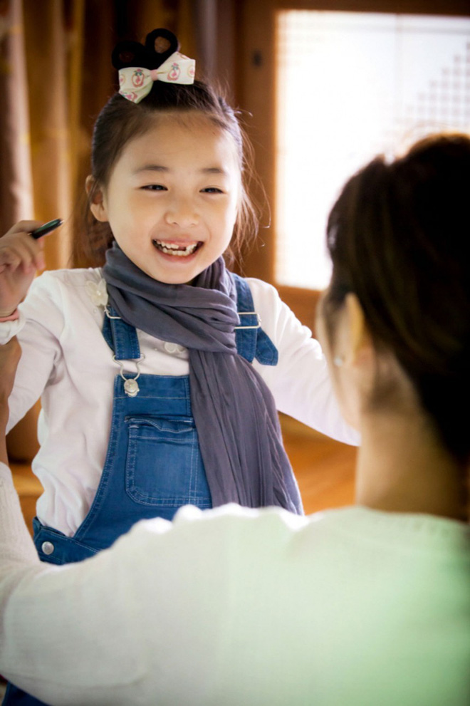 Mỗi ngày bố mẹ chỉ cần nói với con 6 câu này, một thời gian sau sẽ thấy chúng thay đổi bất ngờ