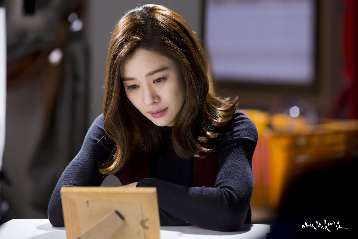 Kim Hyun Joo: Chị đại kín tiếng nhất showbiz Hàn, tuổi U45 vẫn chưa thể yêu thêm ai sau mối tình thời thanh xuân với tài tử So Ji Sub