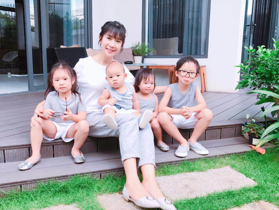 Minh Hà: Lý Hải chưa bao giờ nói yêu hay nhớ với tôi Minh Hà: Lý Hải chưa bao giờ nói yêu hay nhớ với tôi