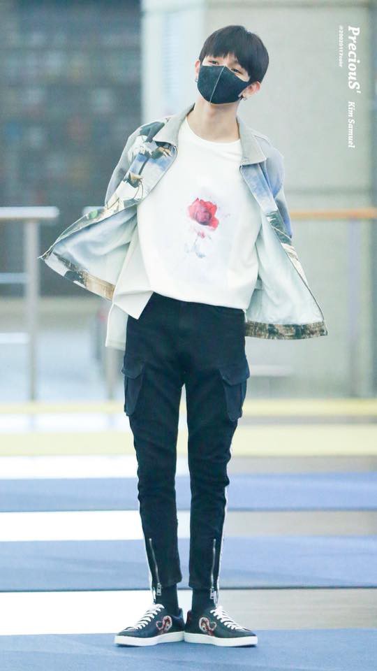 Tài tử Jung Hae In và hoàng tử lai Samuel đổ bộ sân bay Hàn sang Việt Nam, Yoona bất ngờ xuất hiện