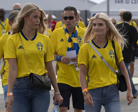 Anh vào bán kết World Cup sau 28 năm chờ đợi