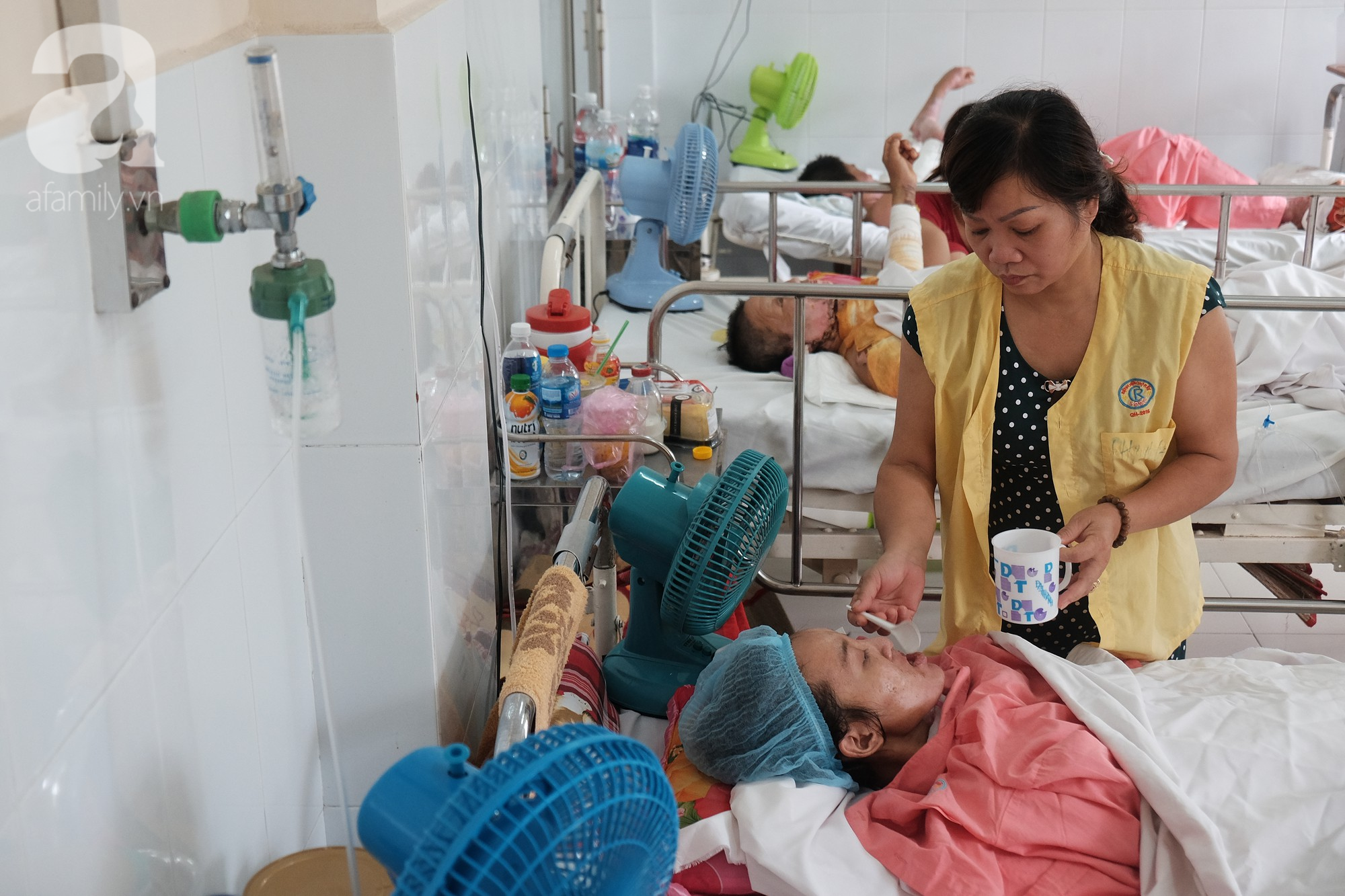 TP.HCM: Thương tâm cảnh thai phụ trẻ và người yêu bỏng nặng vì cháy nhà trước ngày cưới