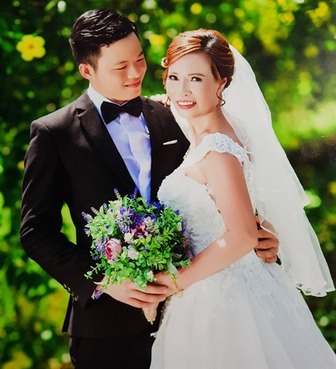 Bất ngờ cô dâu 61 tuổi lấy chú rể 26 tuổi làm đơn tố cáo Phòng Tư pháp